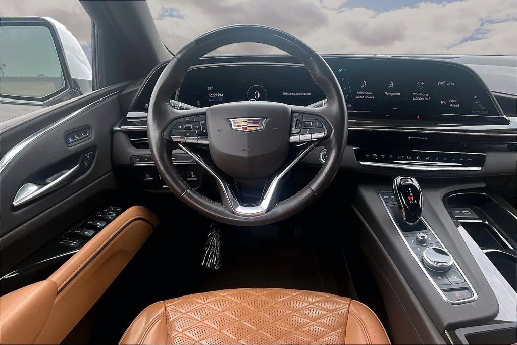 Used 2024 Cadillac Escalade Sport w/ LPO, ONYX Package AWD/4WD image 8