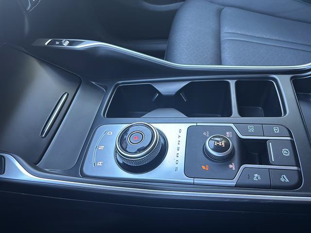 Used 2022 Kia Sorento S AWD/4WD image 25