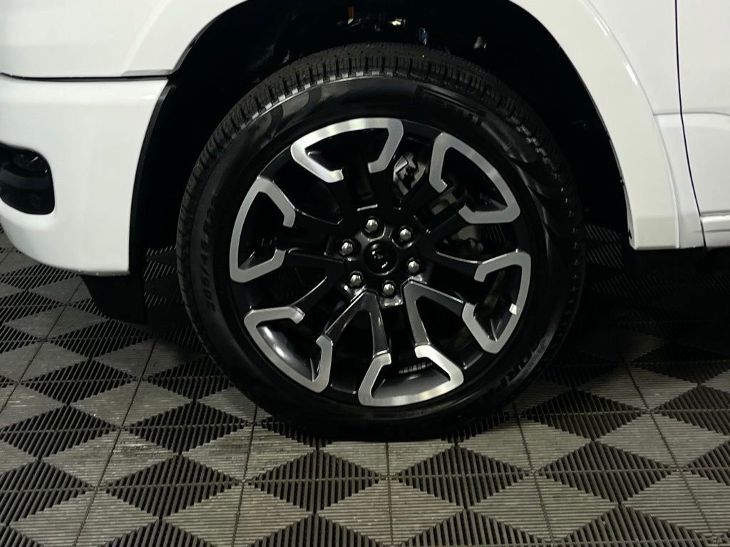 Used 2025 RAM 1500 Limited image 12