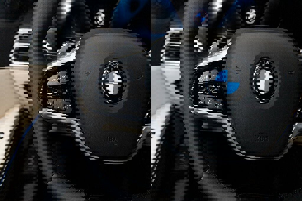 Used 2026 BMW 330i xDrive 330i xDrive w/ Premium Package image 25