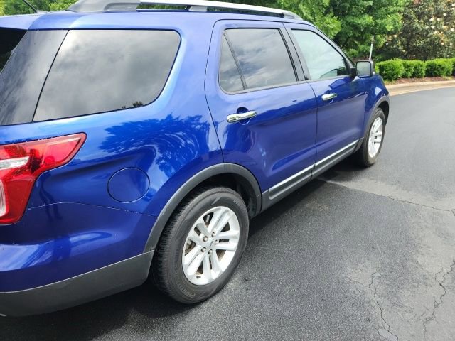 Used 2014 Ford Explorer XLT w/ Equipment Group 202A FWD image 9
