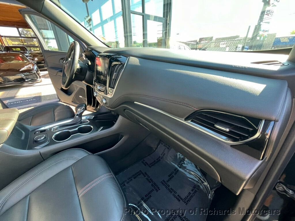 Used 2024 Chevrolet Traverse RS w/ LPO, Floor Liner Package image 22