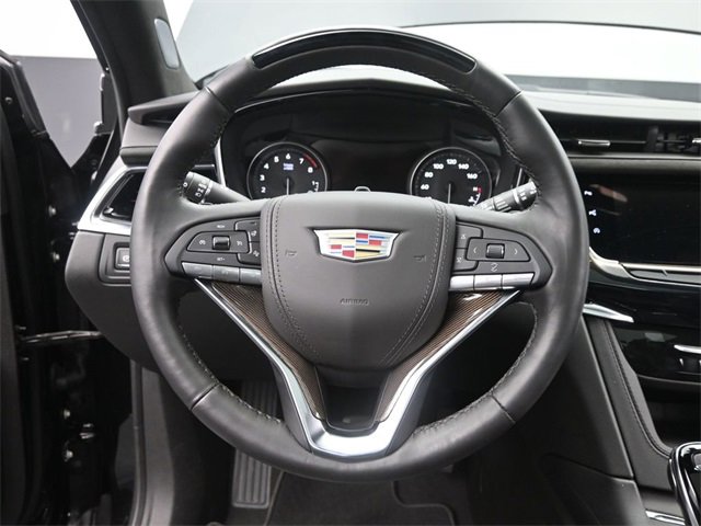Used 2025 Cadillac XT6 Premium Luxury w/ Platinum Package image 29
