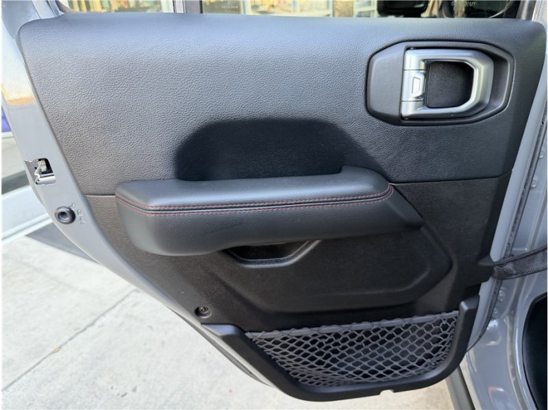 Used 2019 Jeep Wrangler Unlimited Rubicon AWD/4WD image 23