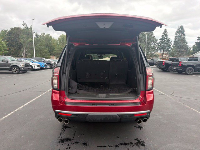 Used 2021 Chevrolet Suburban High Country AWD/4WD image 8