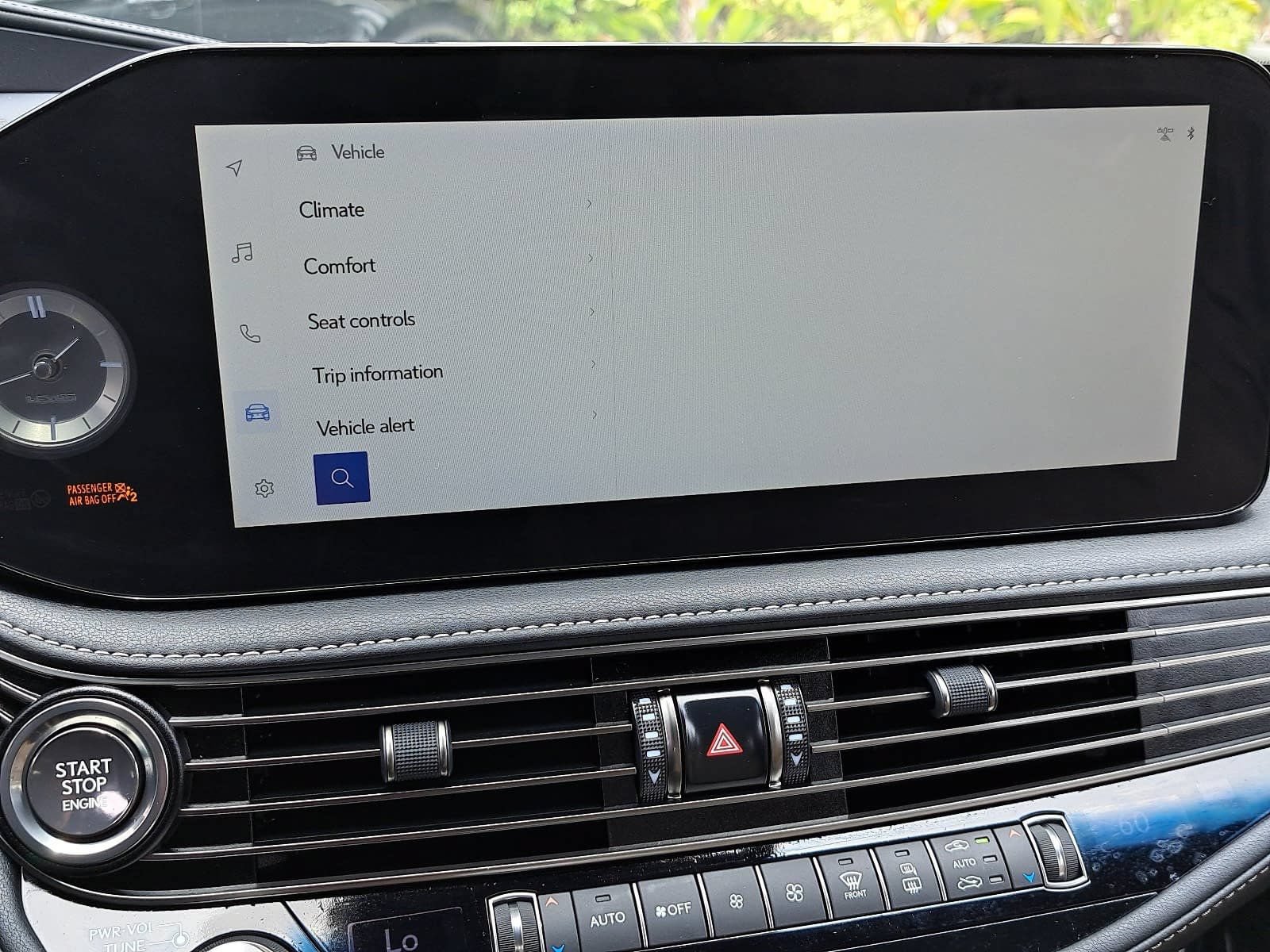 Used 2023 Lexus LS 500 w/ Accessory Package (Z1) RWD image 22
