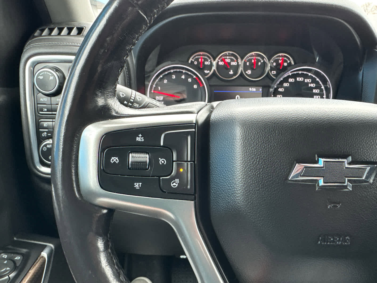 Used 2019 Chevrolet Silverado 1500 LT Trail Boss image 23