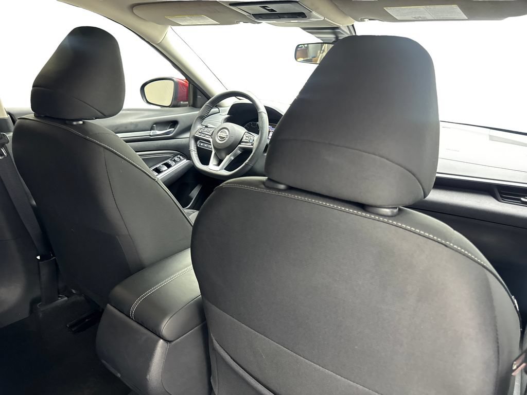 Used 2022 Nissan Altima 2.5 SV w/ SV Premium Package FWD image 42