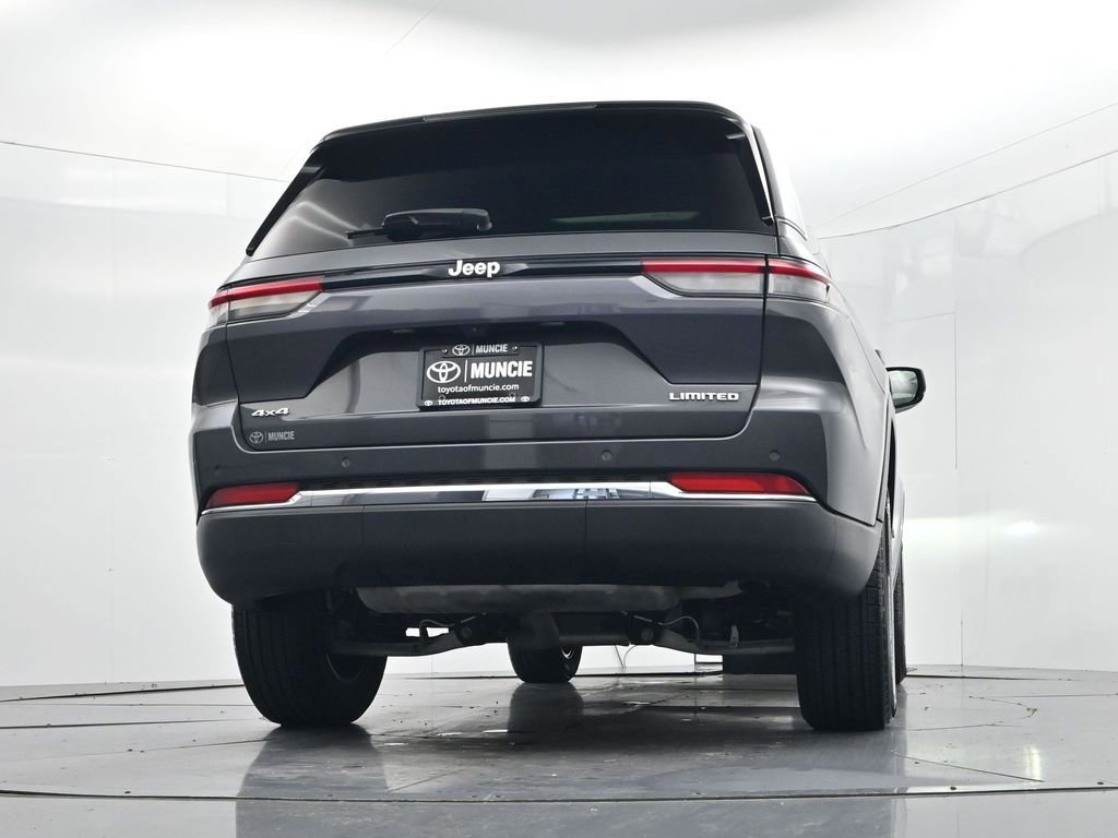 Used 2024 Jeep Grand Cherokee Limited w/ Trailer Tow Package image 59