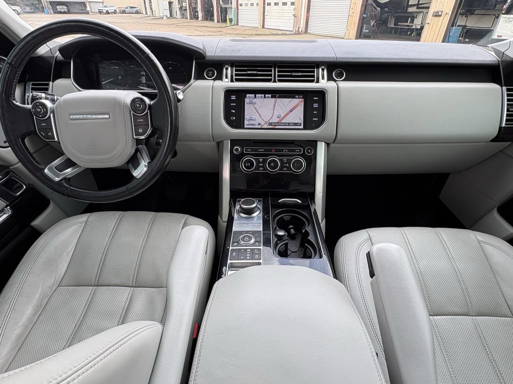 Used 2015 Land Rover Range Rover HSE AWD/4WD image 27