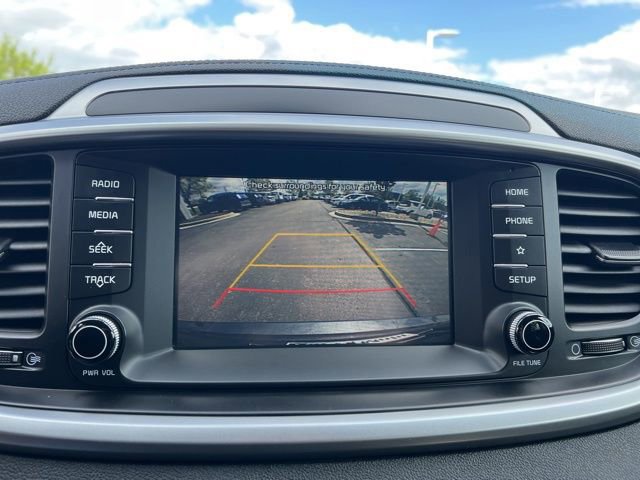 Certified 2020 Kia Sorento LX w/ LX I4 Convenience Package FWD image 19