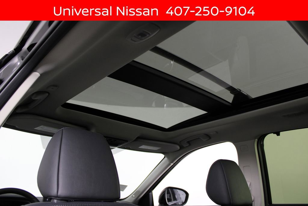 New 2026 Nissan Rogue Platinum image 22