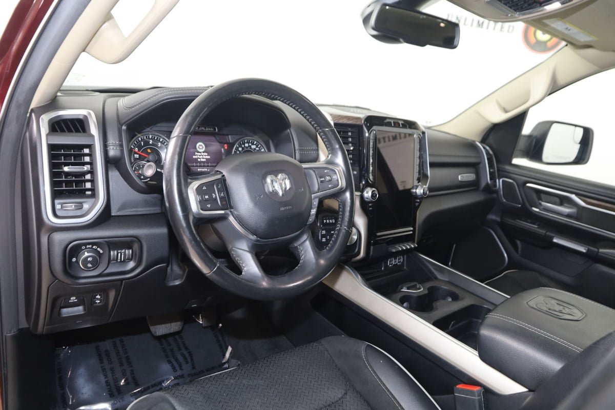 Used 2020 RAM 1500 Laramie AWD/4WD image 30