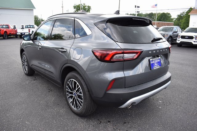 New 2023 Ford Escape SE image 14
