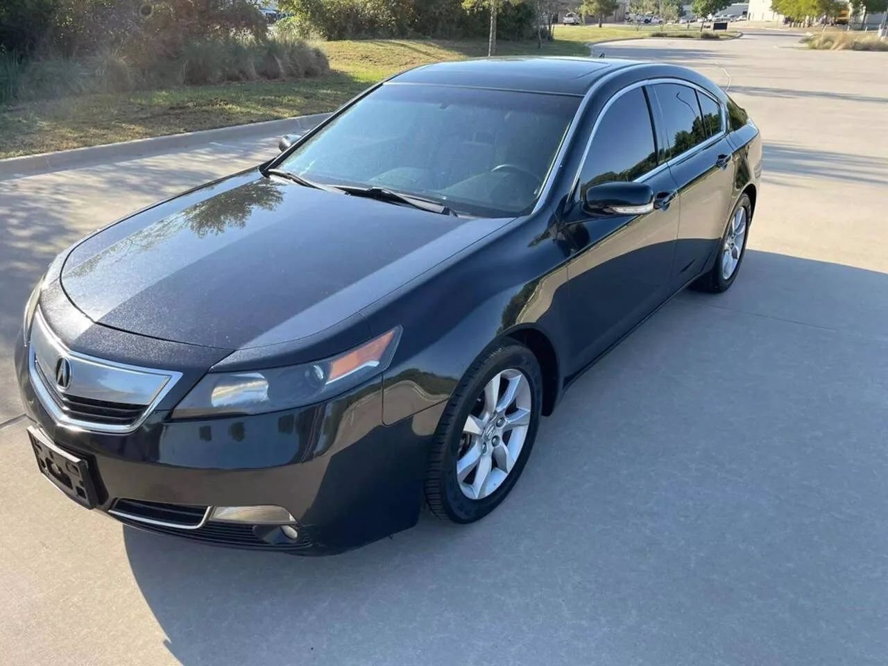 Used 2012 Acura TL w/ Technology Package FWD image 2