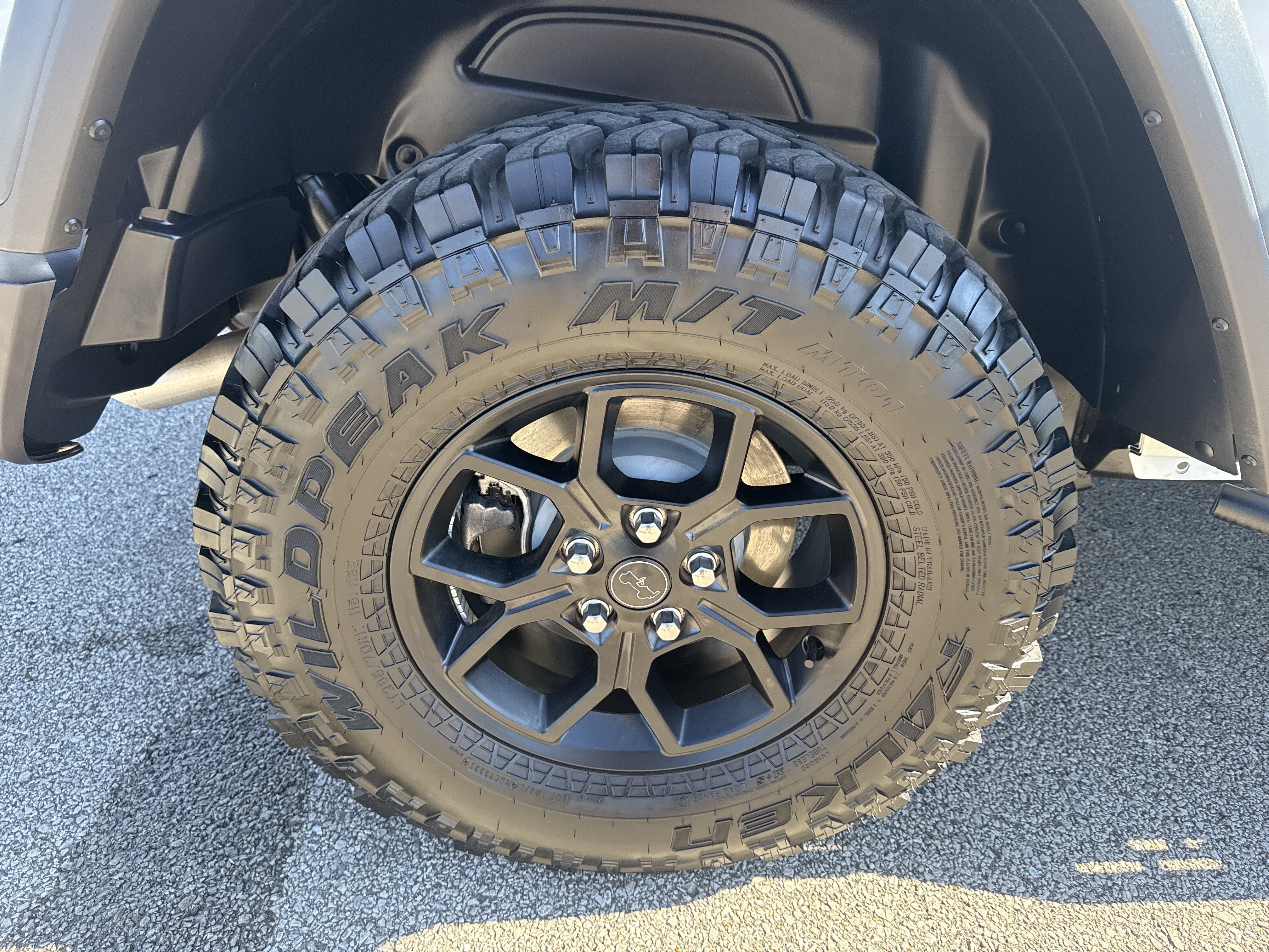Used 2026 Jeep Wrangler Sport AWD/4WD image 15