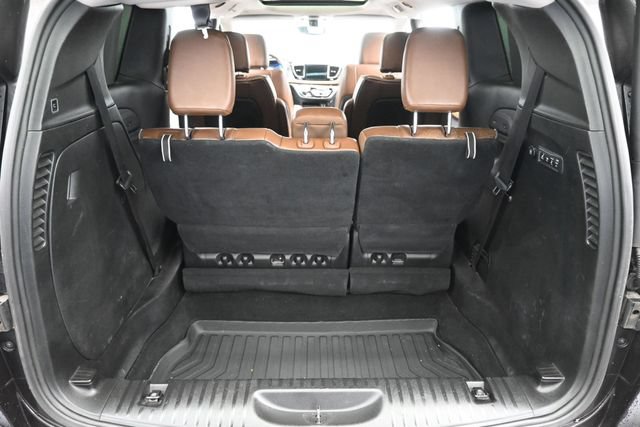 Used 2018 Chrysler Pacifica Limited FWD image 6