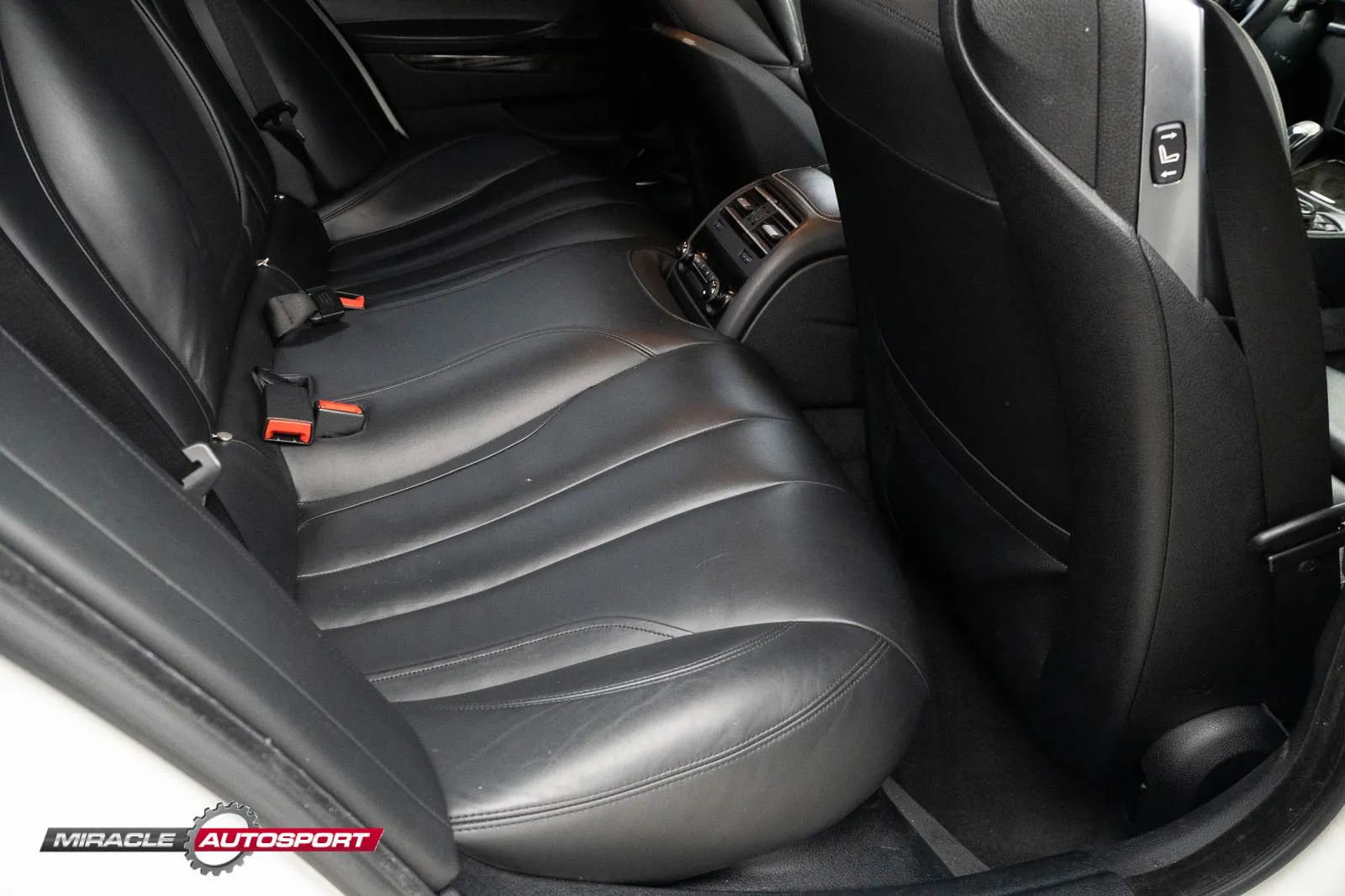 Used 2016 BMW 650i Gran Coupe xDrive image 38