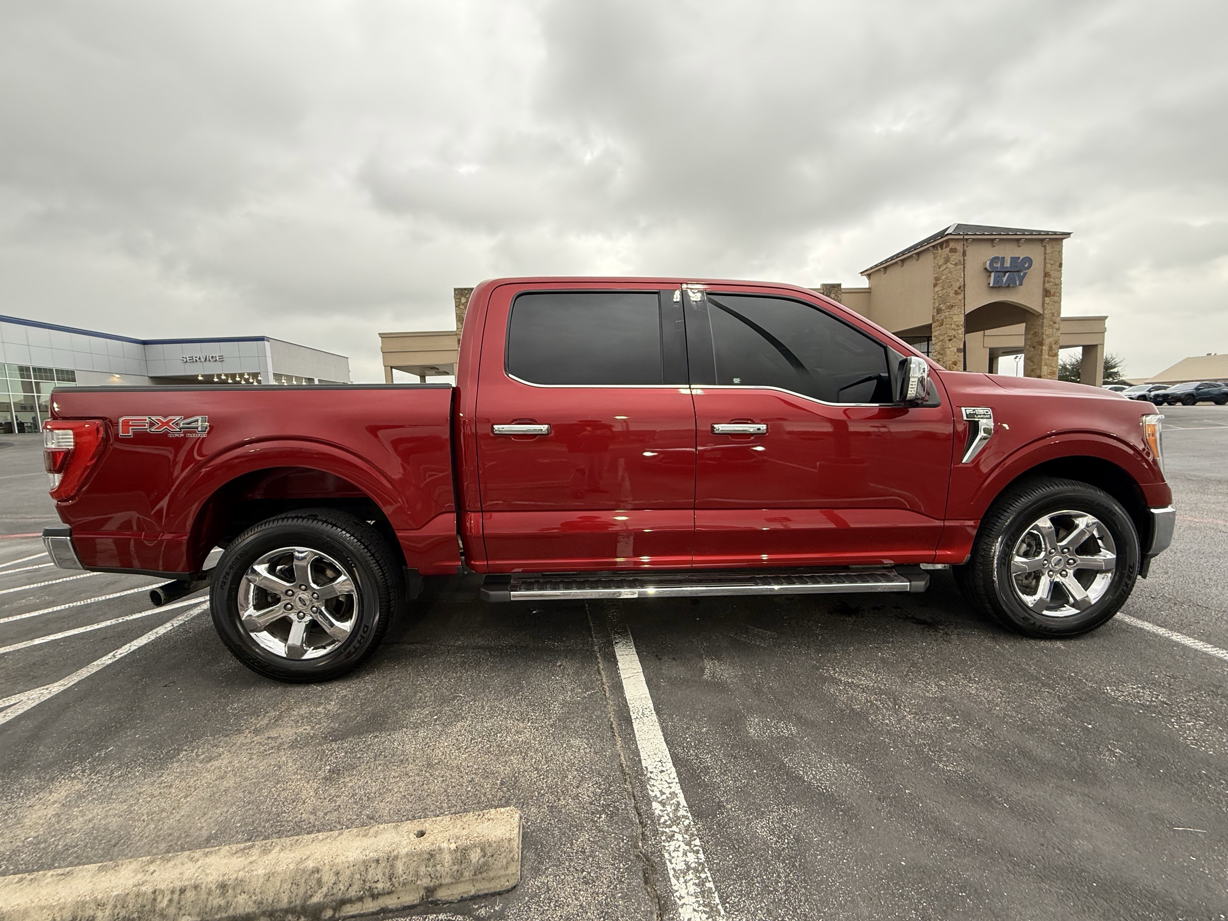 Used 2021 Ford F150 Lariat image 8