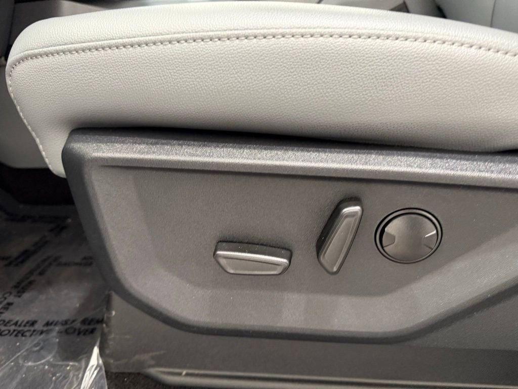 New 2025 Ford F150 Lightning Flash image 15