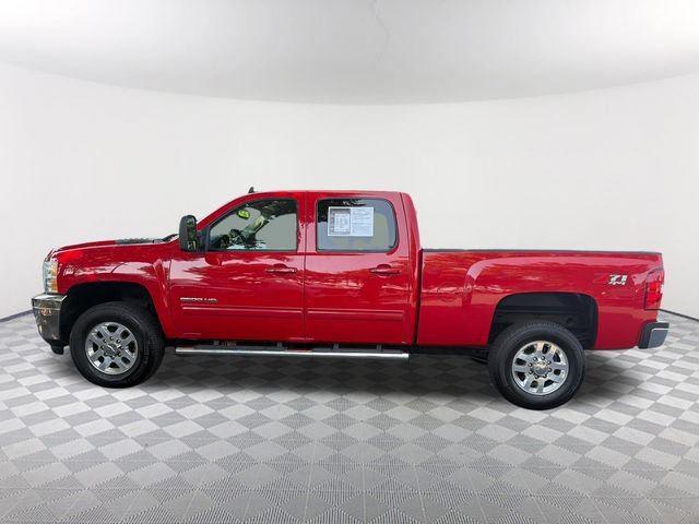 Used 2011 Chevrolet Silverado 2500 LTZ w/ LTZ Plus Package AWD/4WD image 8