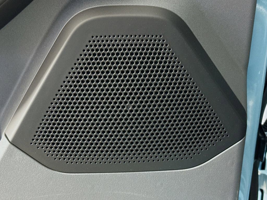 Used 2024 INEOS Grenadier Fieldmaster Edition image 18