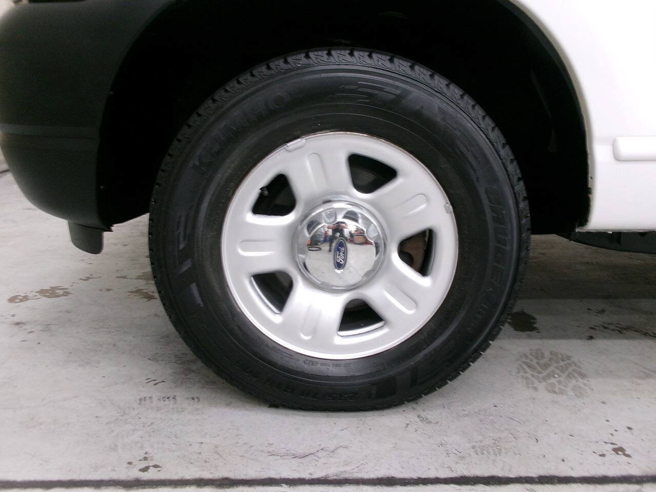 Used 2003 Ford Explorer Sport XLS AWD/4WD image 3