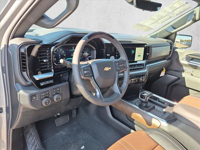New 2026 Chevrolet Silverado 1500 High Country w/ Technology Package AWD/4WD image 3
