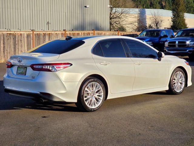 Used 2020 Toyota Camry XLE w/ Navigation Package AWD/4WD image 7