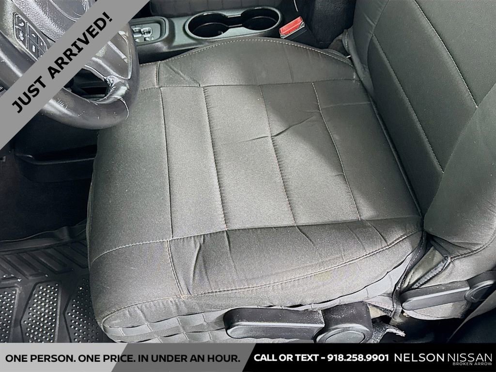 Used 2012 Jeep Wrangler Sport w/ Connectivity Group image 18