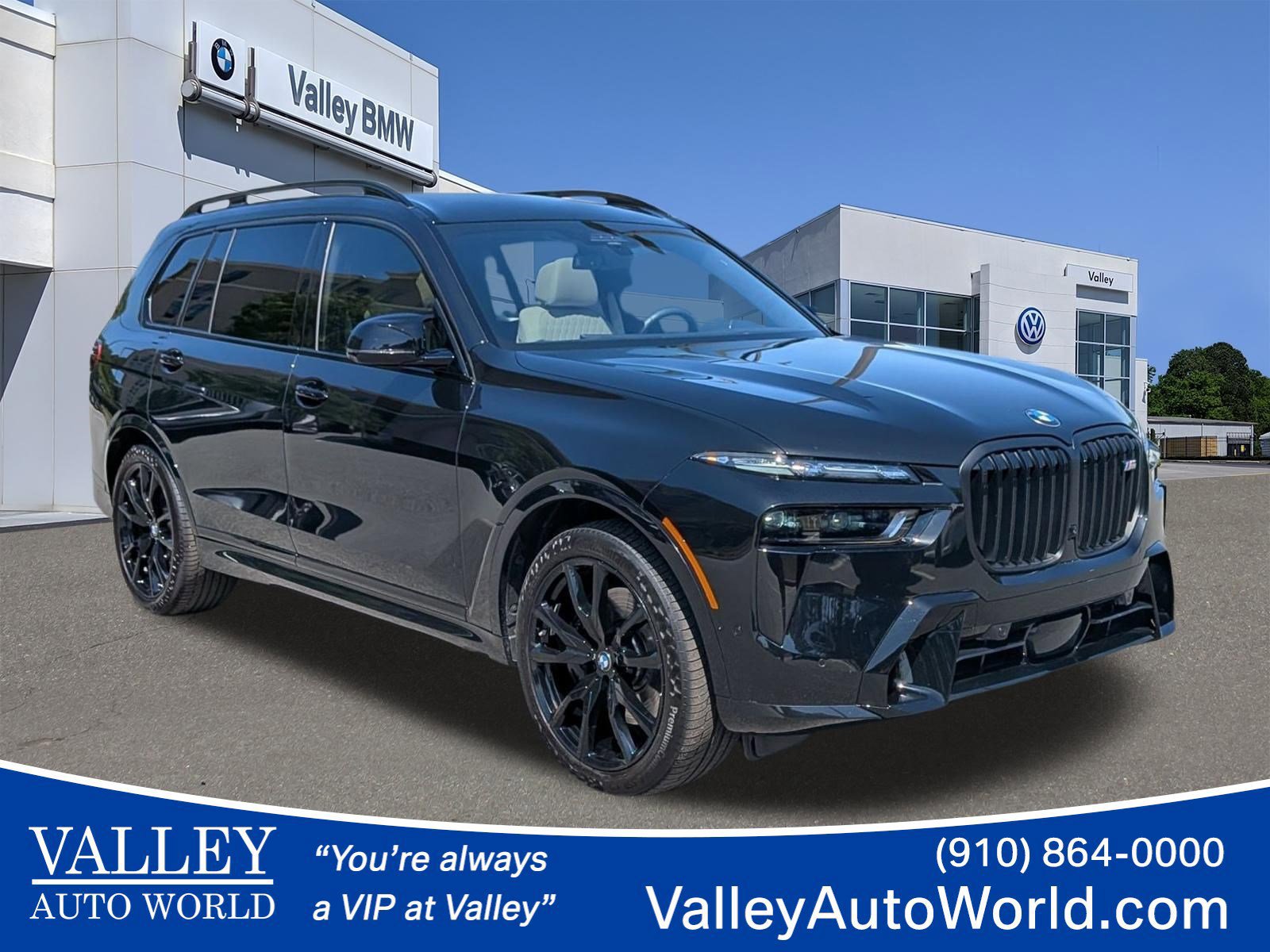 Used 2026 BMW X7 M60i AWD/4WD image 1