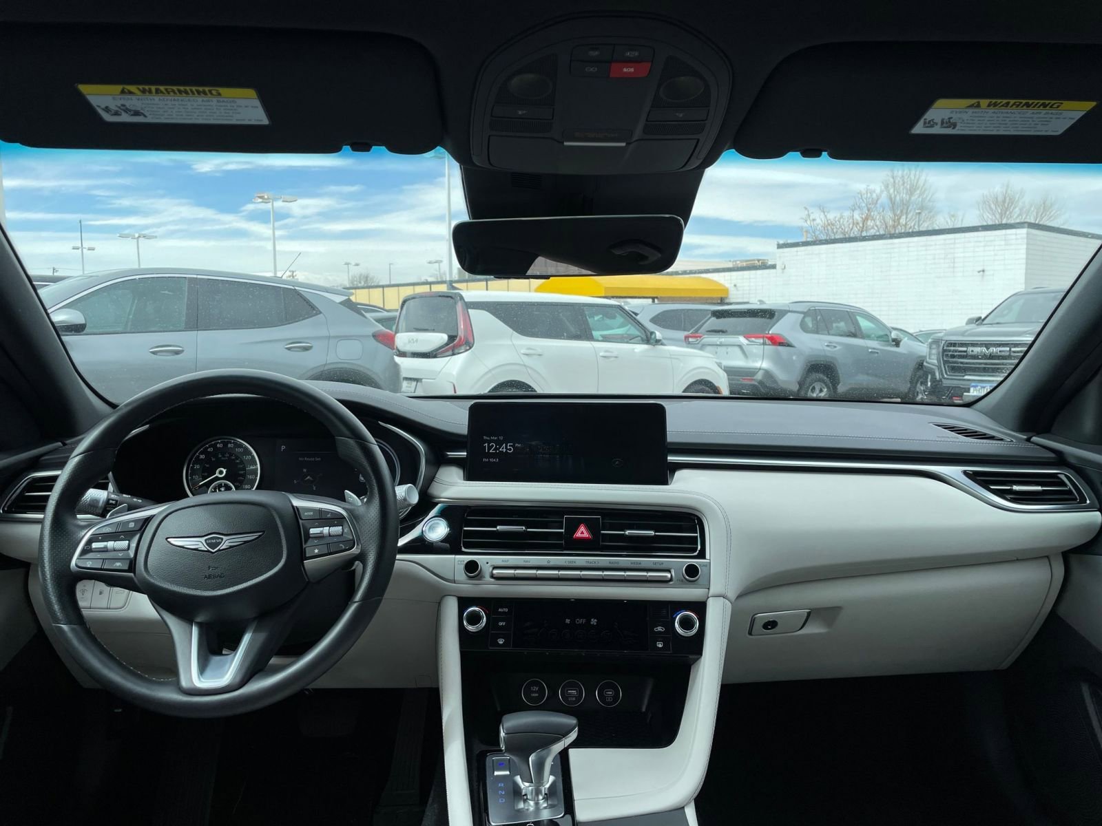 Used 2025 Genesis G70 2.5T image 36