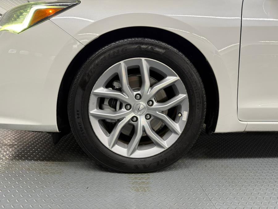 Used 2020 Acura ILX FWD image 13
