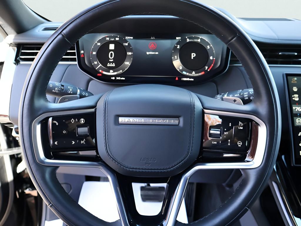 Used 2024 Land Rover Range Rover Sport SE AWD/4WD image 29