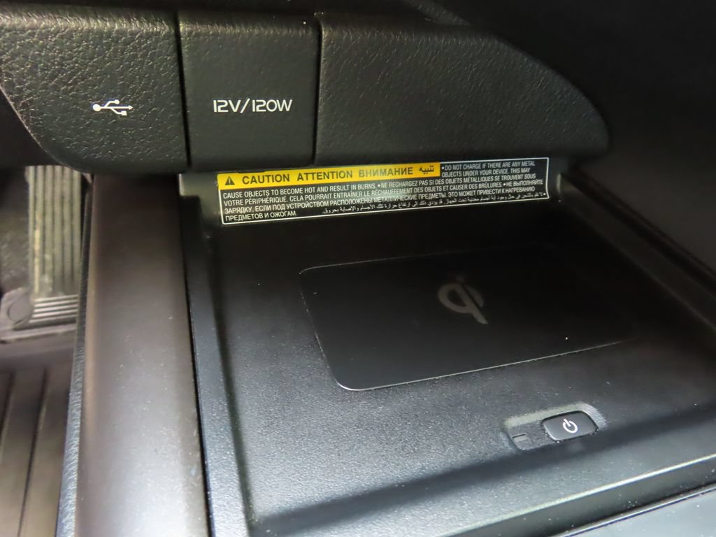 Used 2021 Toyota Camry XSE FWD image 10