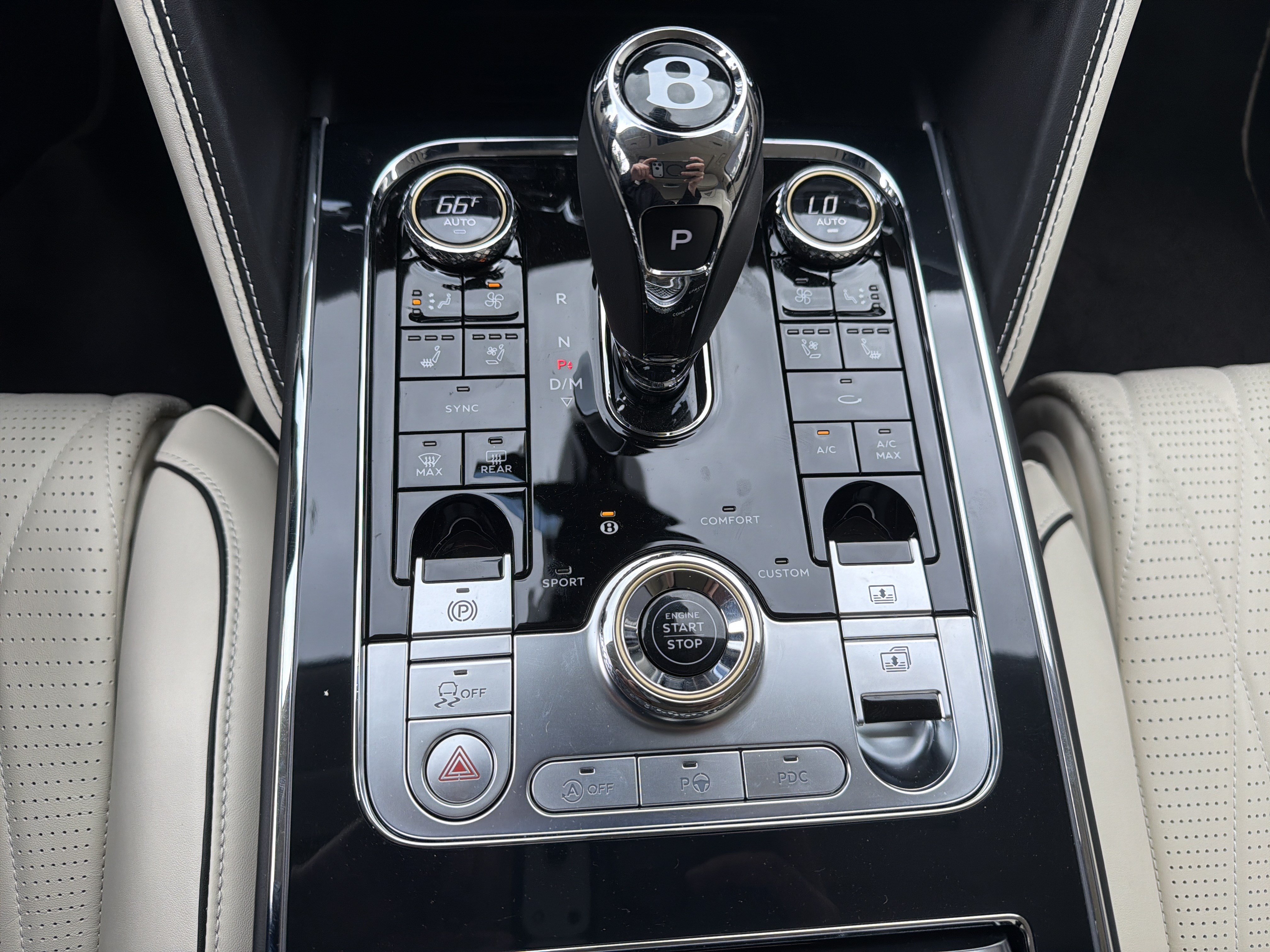 Used 2021 Bentley Flying Spur W12 AWD/4WD image 20