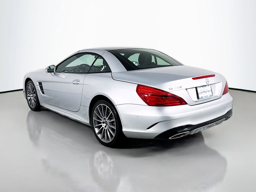 Used 2018 Mercedes-Benz SL 550 image 3