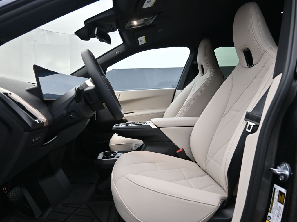 Certified 2026 BMW iX xDrive45 w/ Premium Package image 12
