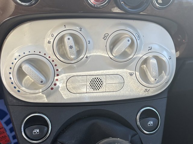 Used 2015 FIAT 500 Pop image 17