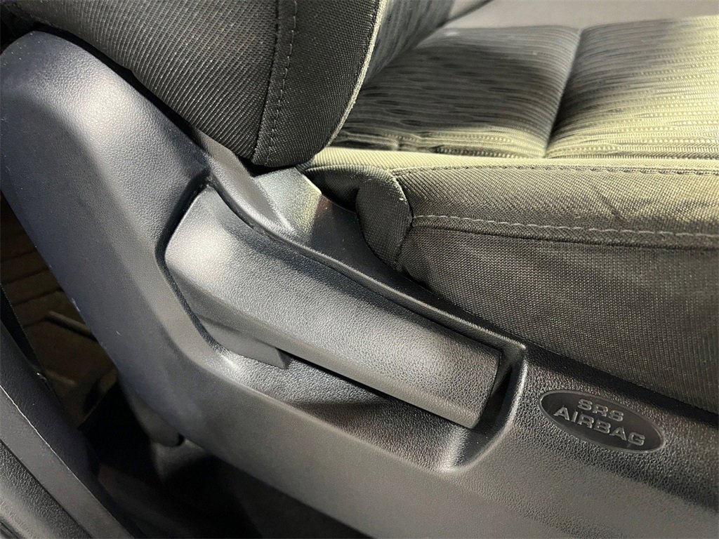 Used 2016 Toyota Tundra SR5 image 15