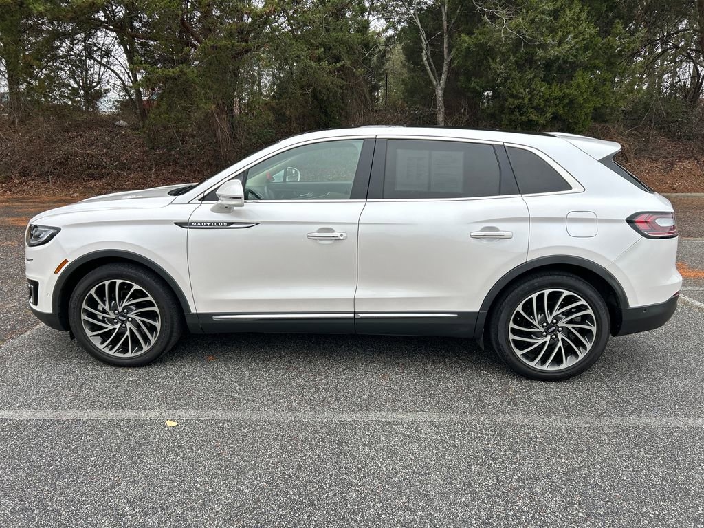 Used 2019 Lincoln Nautilus Reserve image 2