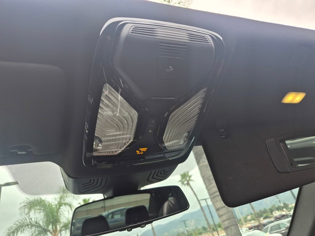 Used 2021 BMW 540i xDrive w/ Executive Package image 27