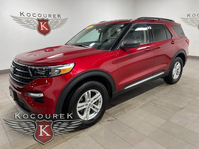 Used 2021 Ford Explorer XLT w/ Equipment Group 202A image 3