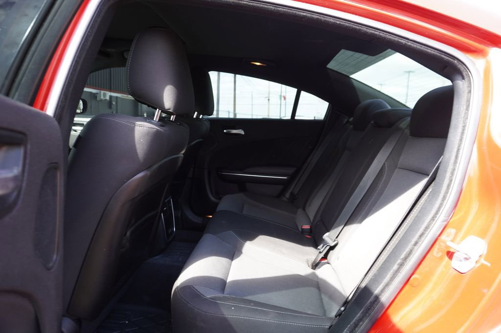 Used 2017 Dodge Charger R/T w/ Beats Audio Group image 4