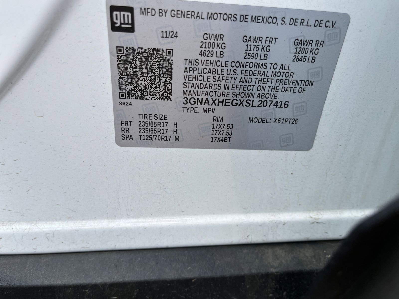 Used 2025 Chevrolet Equinox LT FWD image 29