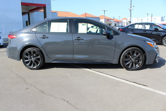 Certified 2024 Toyota Corolla SE w/ SE Premium Package FWD image 20