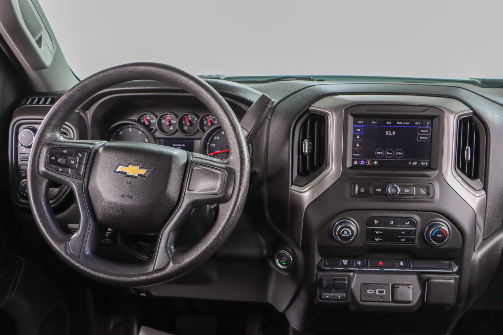 Used 2025 Chevrolet Silverado 3500 W/T w/ WT Convenience Package AWD/4WD image 16