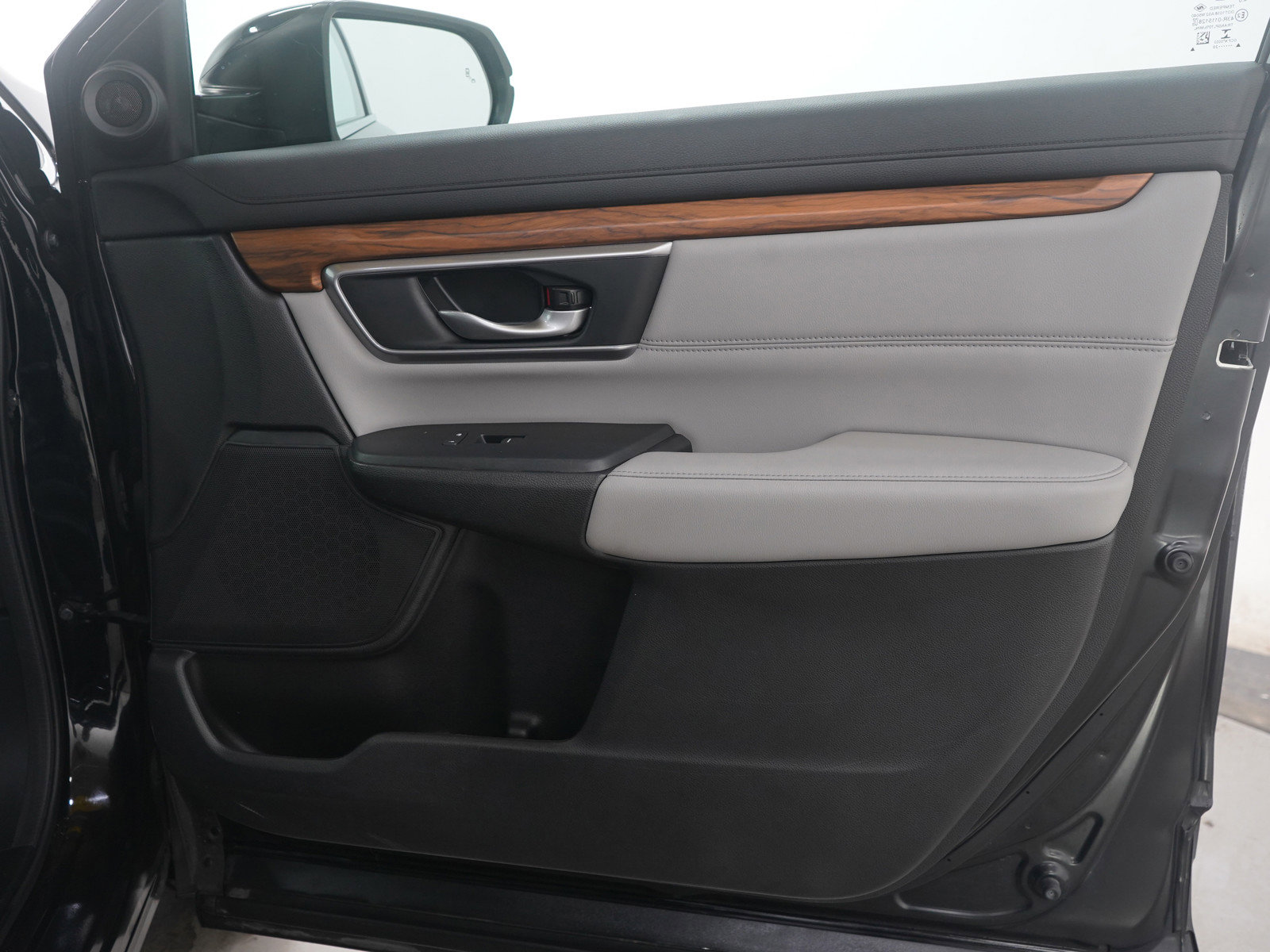 Used 2020 Honda CR-V EX-L image 9