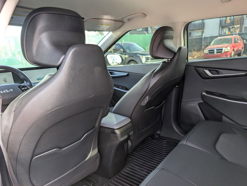 Certified 2024 Kia EV6 Light image 14