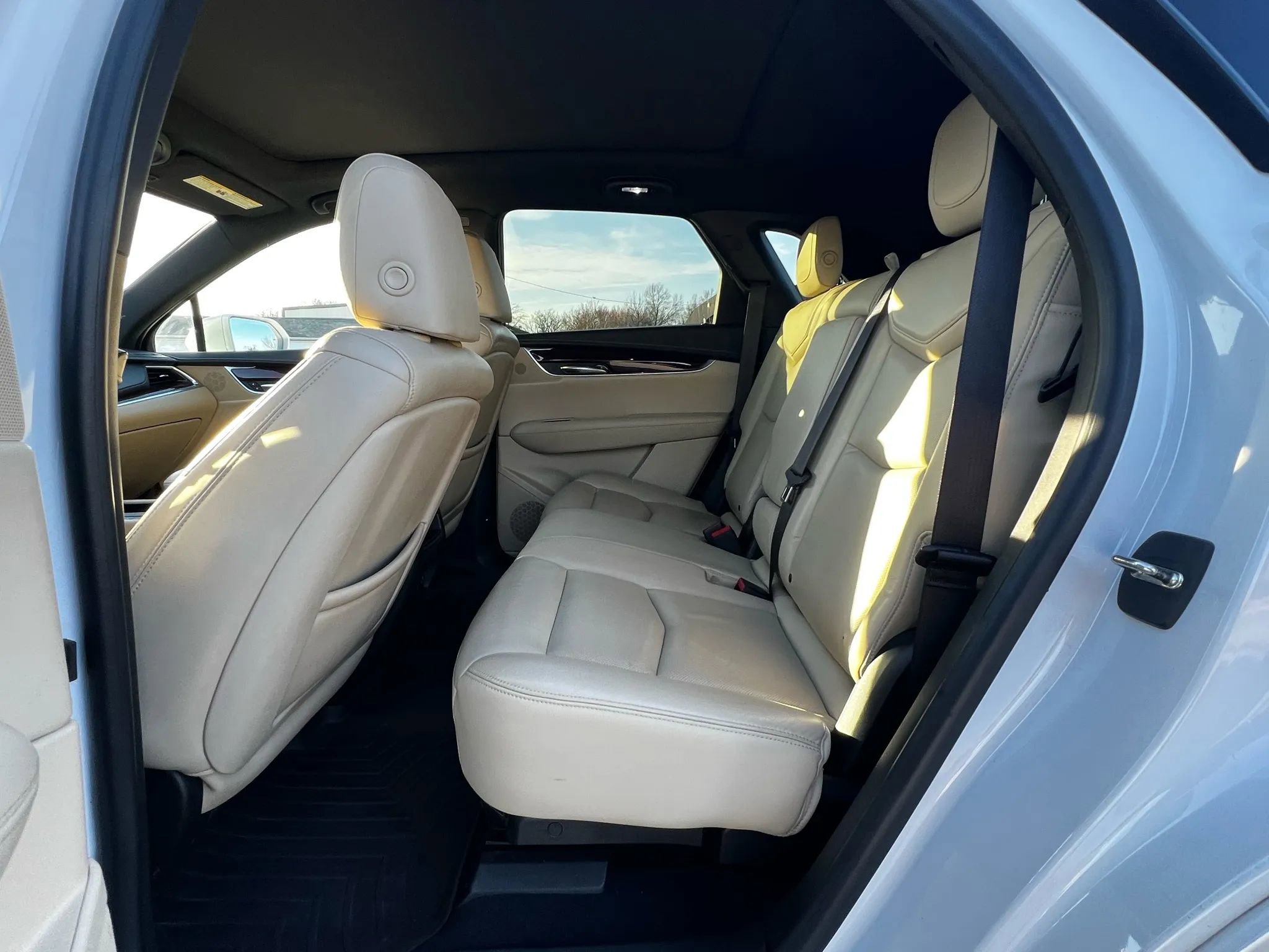 Used 2017 Cadillac XT5 Premium Luxury image 13